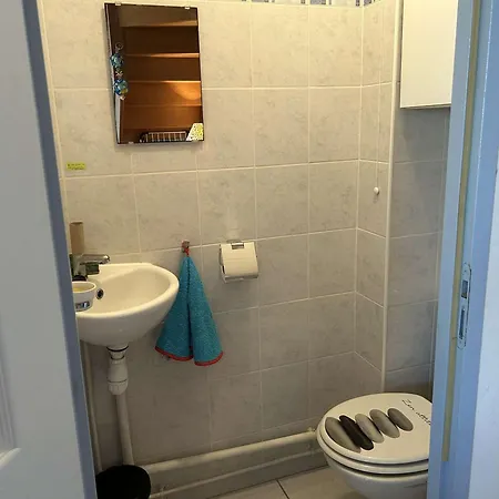 Maison 3 Pieces Avec Piscine, Parking, Animaux Admis - Fleury-saint-pierre-la-mer - Fr-1-229d-126