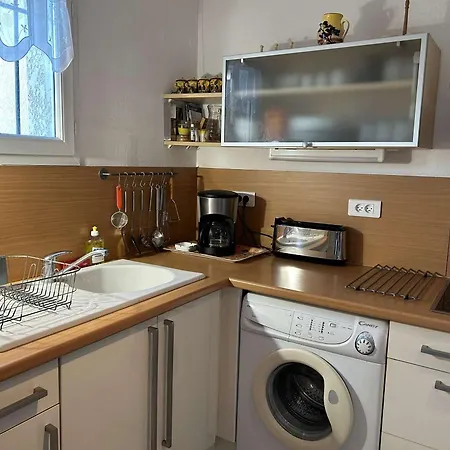 Holiday home Maison 3 Pieces Avec Piscine, Parking, Animaux Admis - Fleury-saint-pierre-la-mer - Fr-1-229d-126 Fleury (Aude)