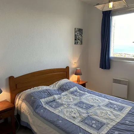 Holiday home Maison 3 Pieces Avec Piscine, Parking, Animaux Admis - Fleury-saint-pierre-la-mer - Fr-1-229d-126