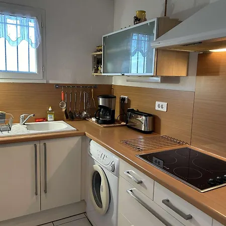 Maison 3 Pieces Avec Piscine, Parking, Animaux Admis - Fleury-saint-pierre-la-mer - Fr-1-229d-126 Fleury (Aude)