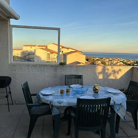 Holiday home Maison 3 Pieces Avec Piscine, Parking, Animaux Admis - Fleury-saint-pierre-la-mer - Fr-1-229d-126 *